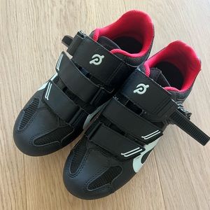 Peleton shoes! Size 8